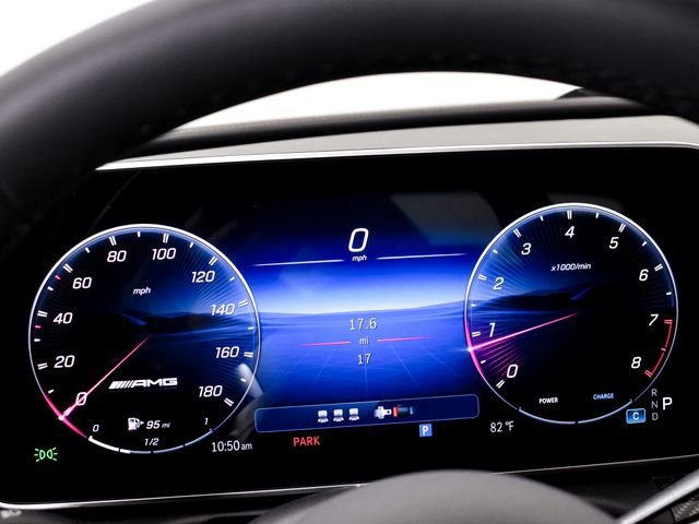 New 2026 Polar White Mercedes-Benz C 43 AMG® image 28