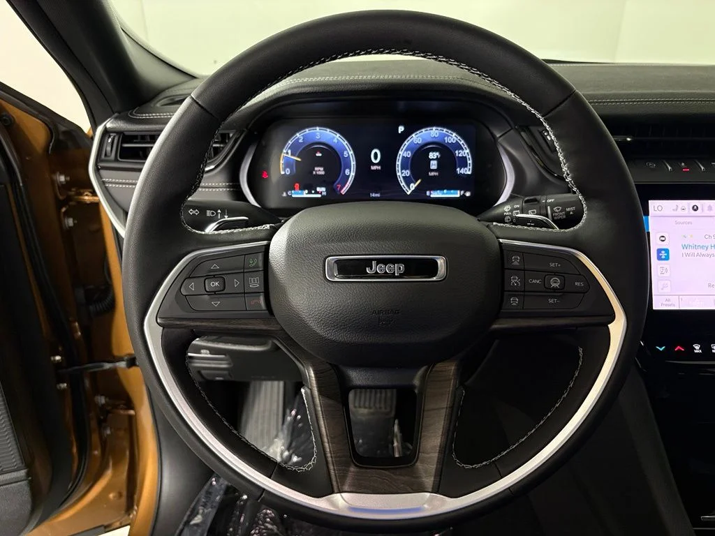 New 2027 Brown Jeep Limited image 20