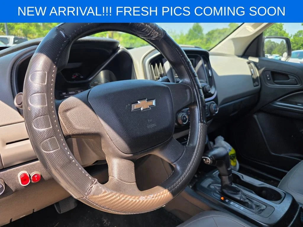 Used 2015 SUMMIT WHITE Chevrolet 2WD WT image 7