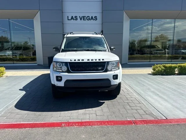 Used 2016 White Land Rover HSE image 2
