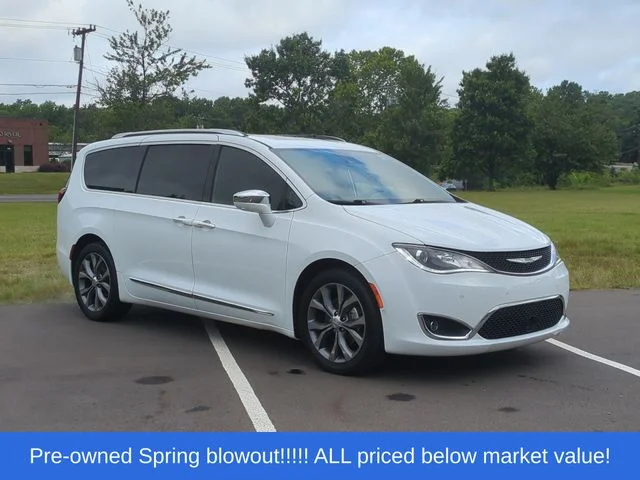 Used 2020 White Chrysler Limited image 15