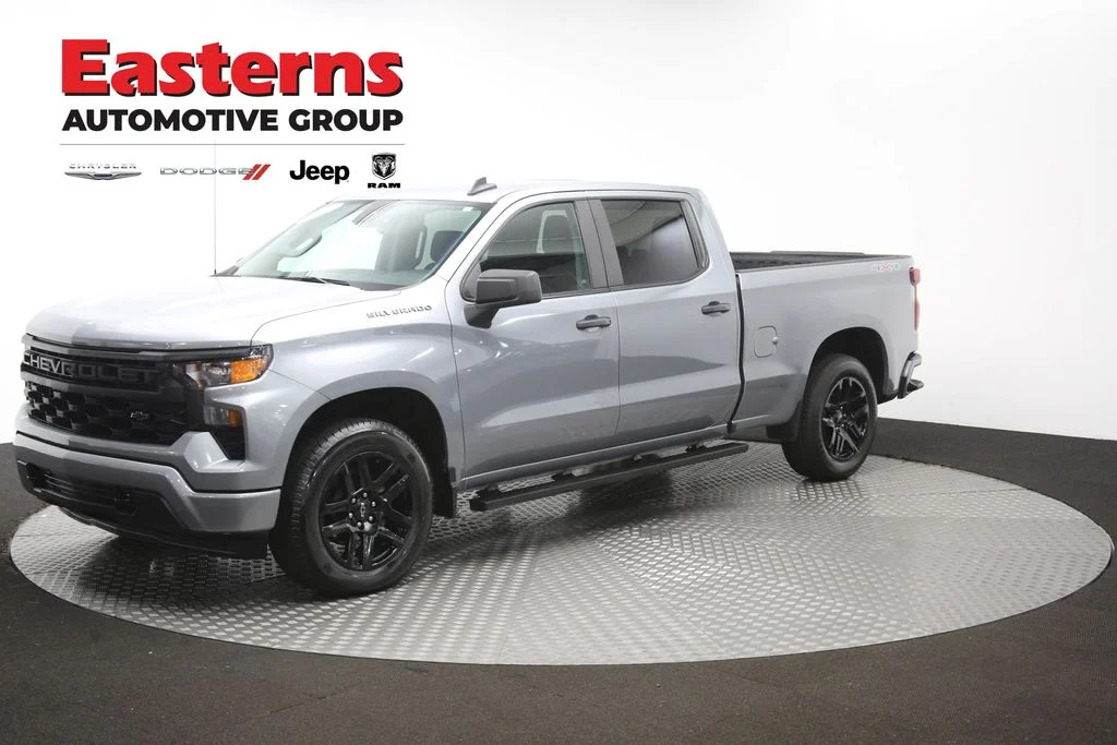 Used 2024 Gray Chevrolet Custom image 57