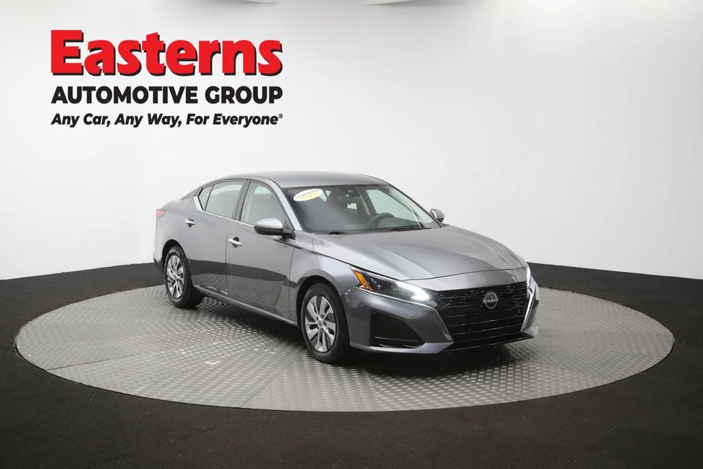 Used 2023 Gray Nissan 2.5 S image 48