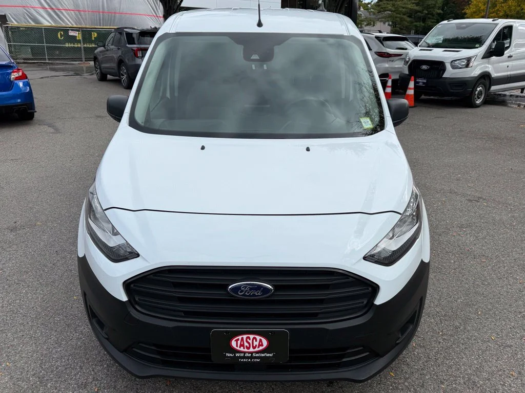 Used 2022 Frozen White Ford XL image 2