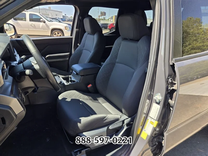 Used 2025 Underground TOYOTA SR5 image 9
