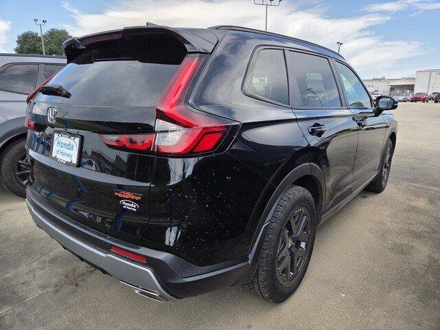 Used 2026 Crystal Black Pearl Honda TrailSport image 4