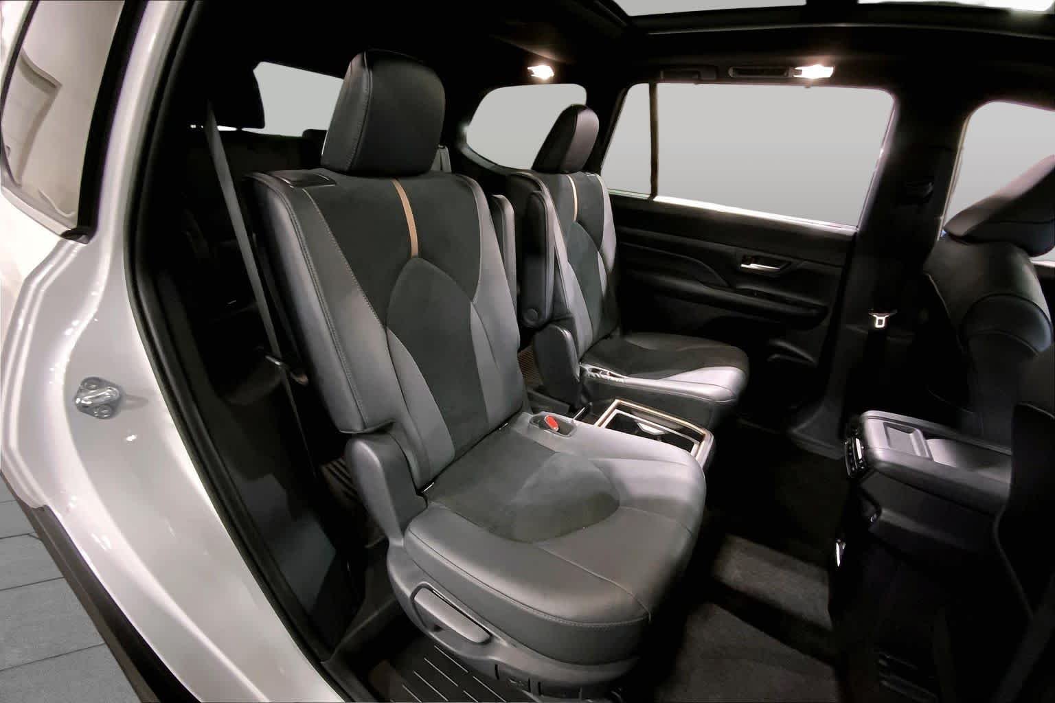 Used 2026 Wind Chill Pearl Toyota Hybrid MAX Platinum image 20