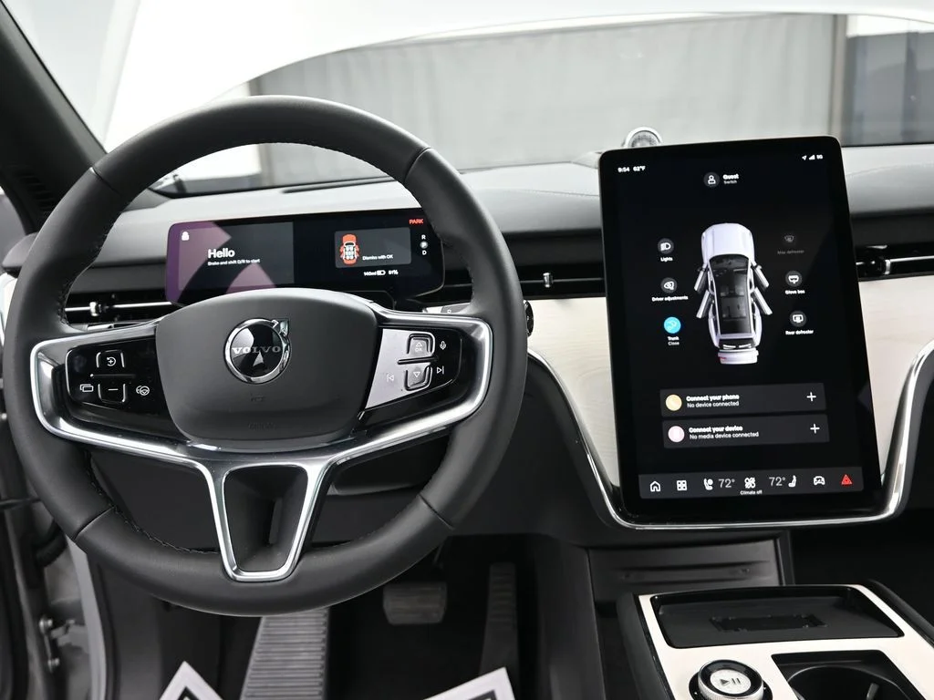 2025 Volvo EX90 Ultra - Photo 9