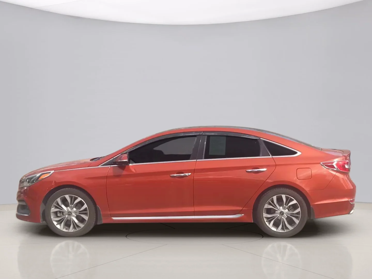 Used 2015 Orange Hyundai SPORT image 2