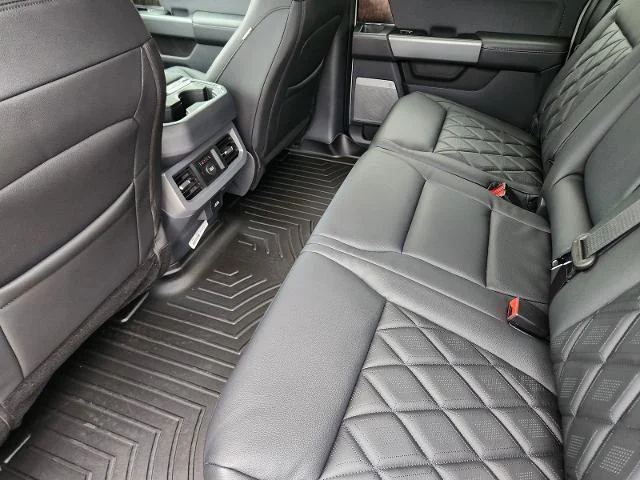 New 2026 Avalanche Ford F-250® Lariat® image 44
