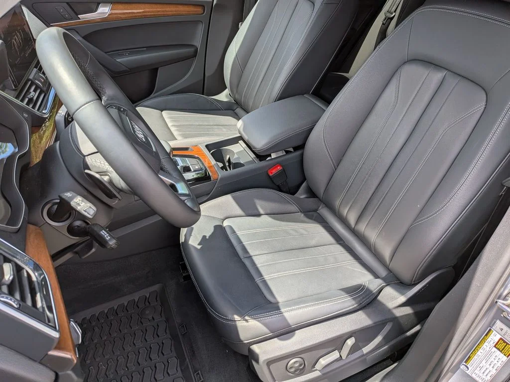Used 2023 Silver Audi 45 S line Premium image 13