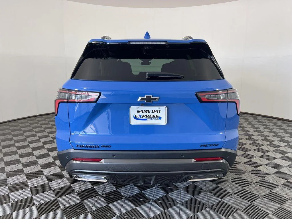Used 2025 Reef Blue Metallic Chevrolet ACTIV image 27