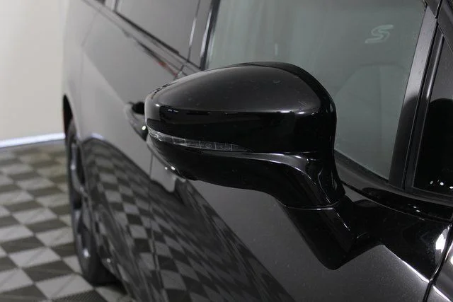 New 2026 Diamond Black Crystal Pearl-Coat Exterior Paint Chrysler Select image 27