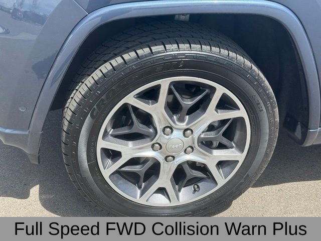 Used 2019 Blue Jeep Overland image 12