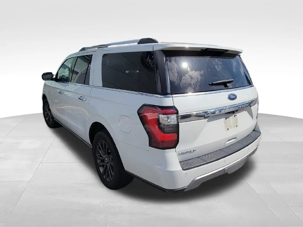 Used 2020 White Ford Limited image 6