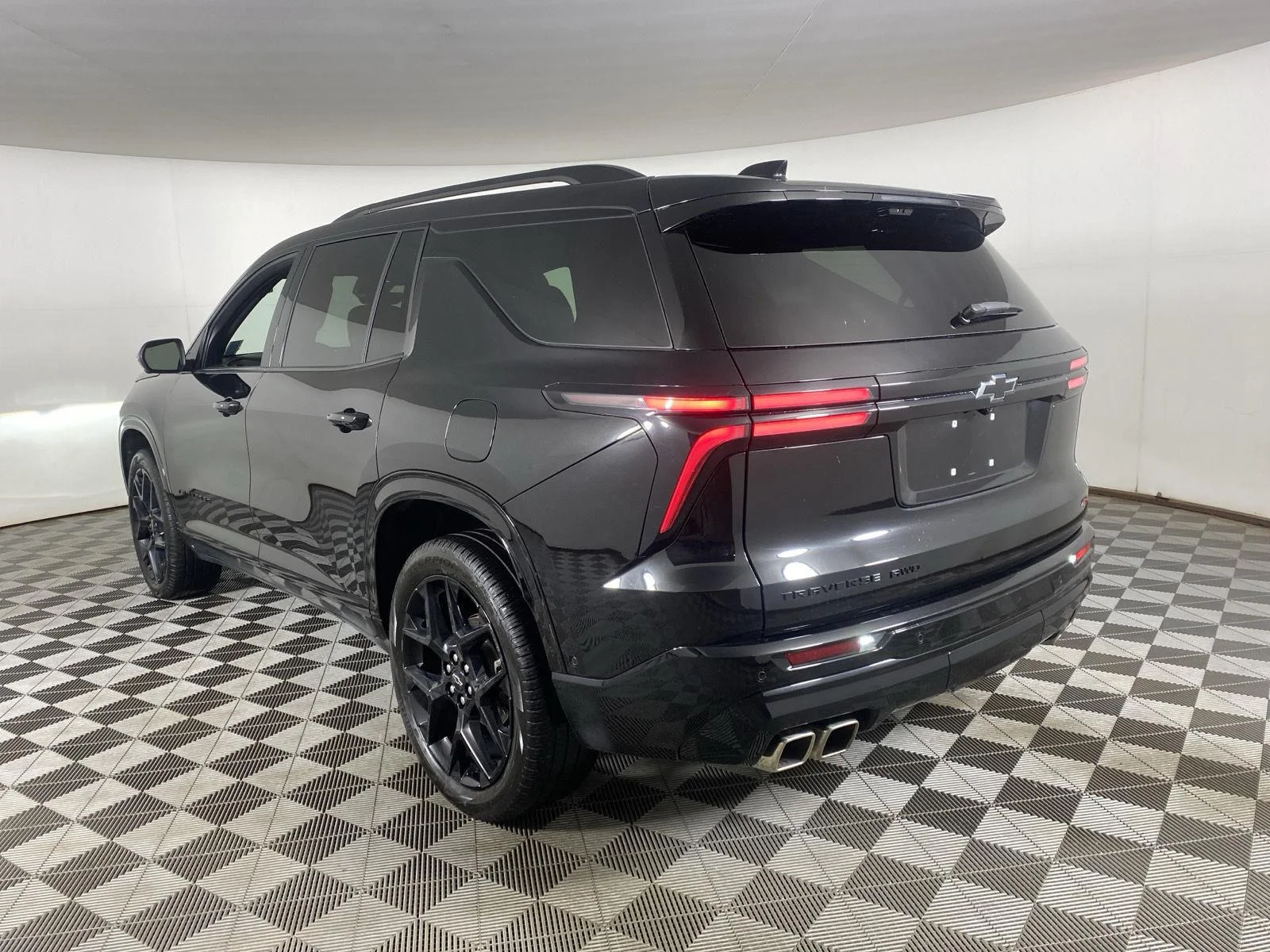 Used 2024 Mosaic Black Metallic Chevrolet AWD RS image 8
