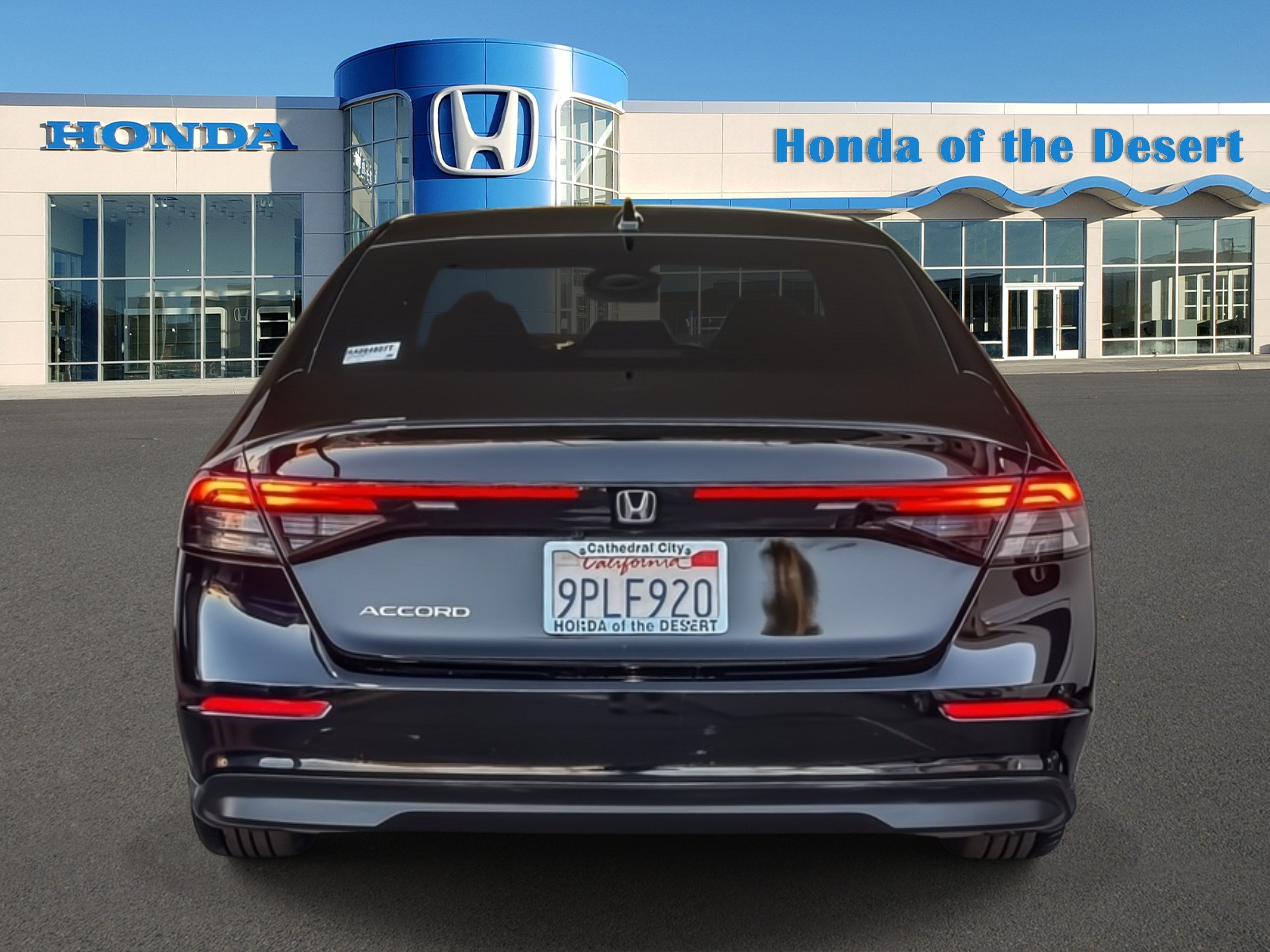 Used 2024 Crystal Black Pearl Honda EX image 5