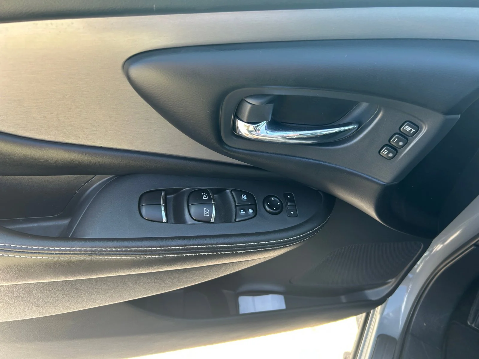 Used 2021 Boulder Grey Pearl Metallic Nissan Adaptive Cruise | Remote Start | Nav | 360 Cam | Pano Roof | Htd Steering Wheel | Park Assist image 17