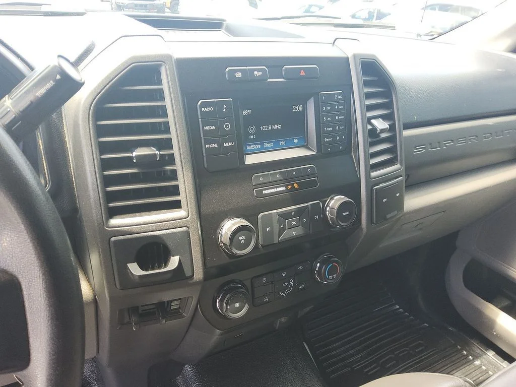 Certified Used 2019 White Ford XL image 12