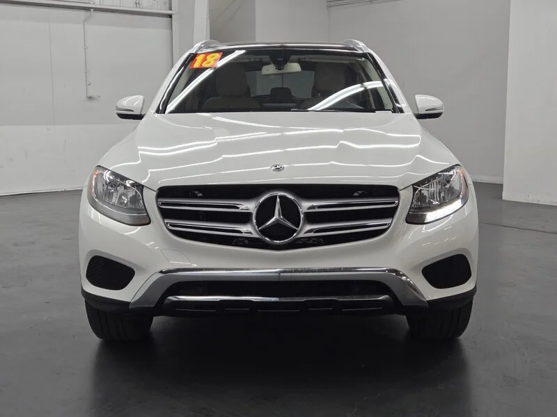 Used 2018 White Mercedes-Benz GLC 300 image 5