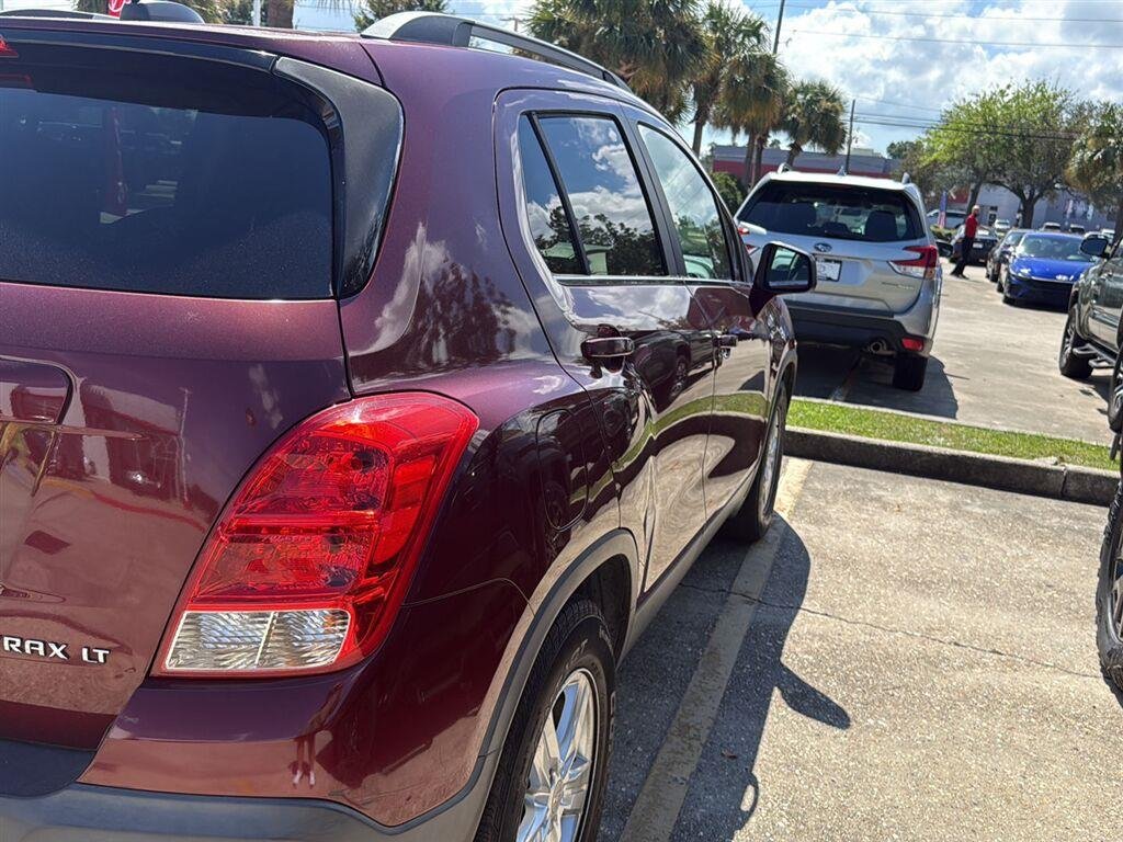 Used 2016 Crimson Metallic Chevrolet LT image 3