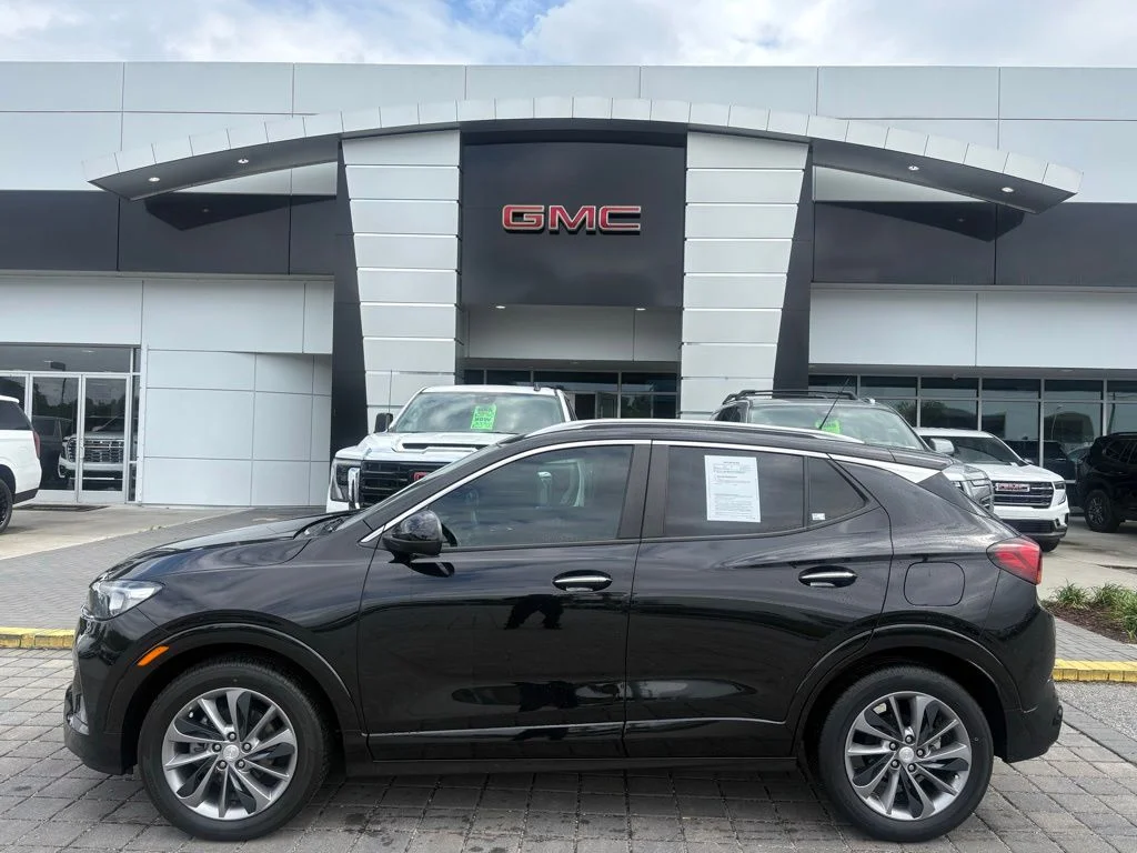 2023 Buick Encore GX Select's photo