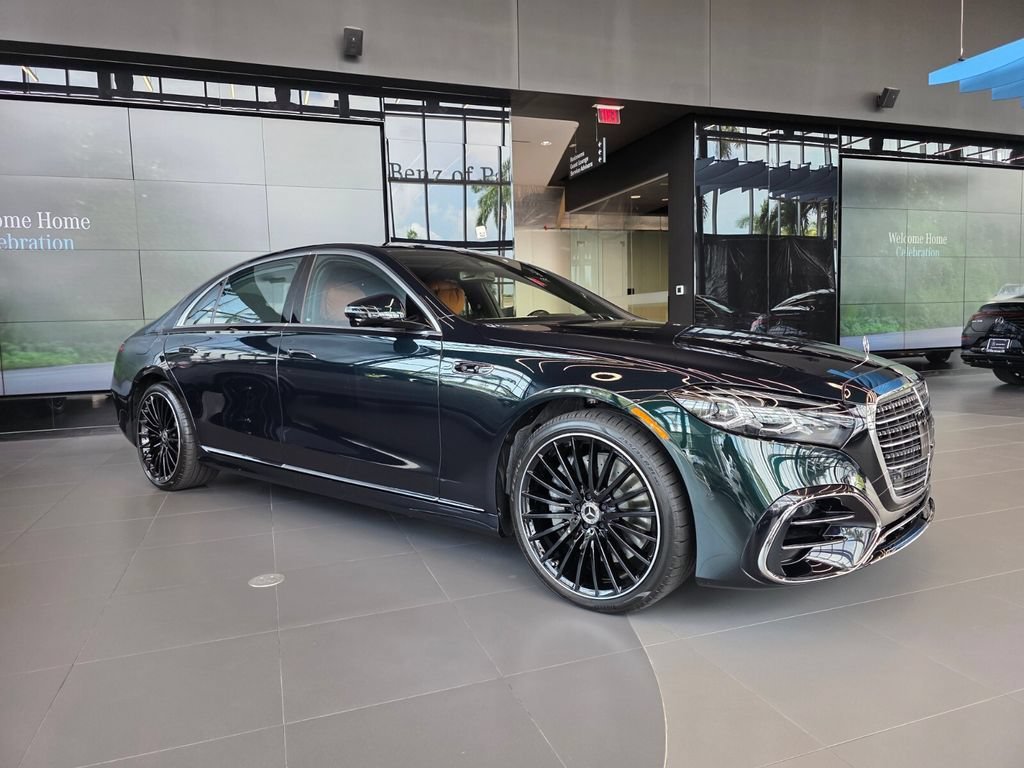 New 2027 Emerald Green Metallic Mercedes-Benz S 580 image 20