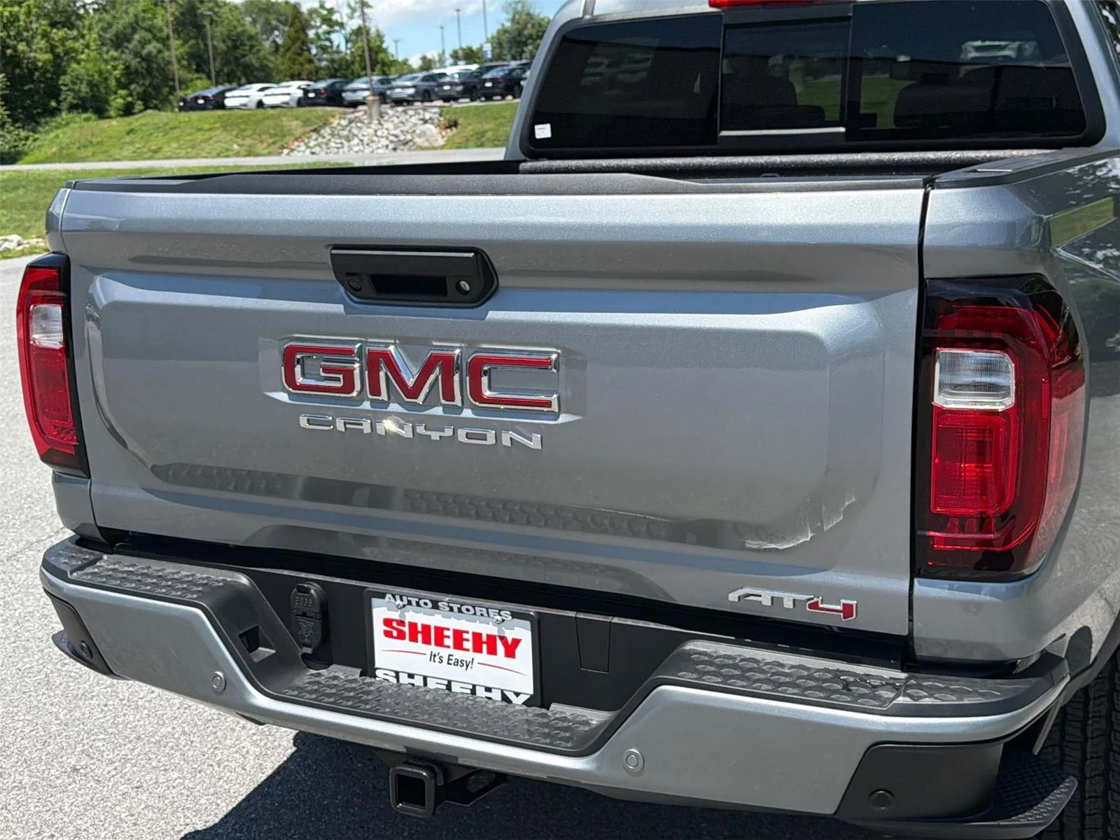2026 GMC Canyon AT4 - Photo 7