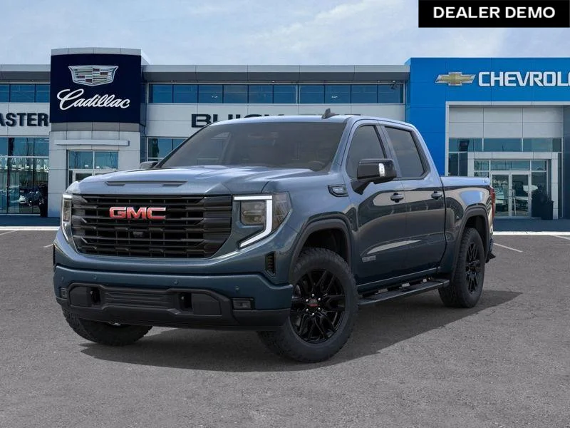 Used 2026  GMC Elevation image 6
