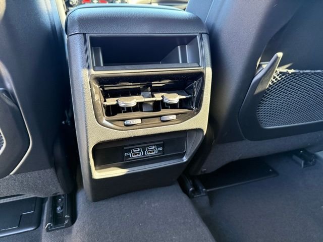 New 2025 Silver Zynith Exterior Paint Jeep Laredo image 11