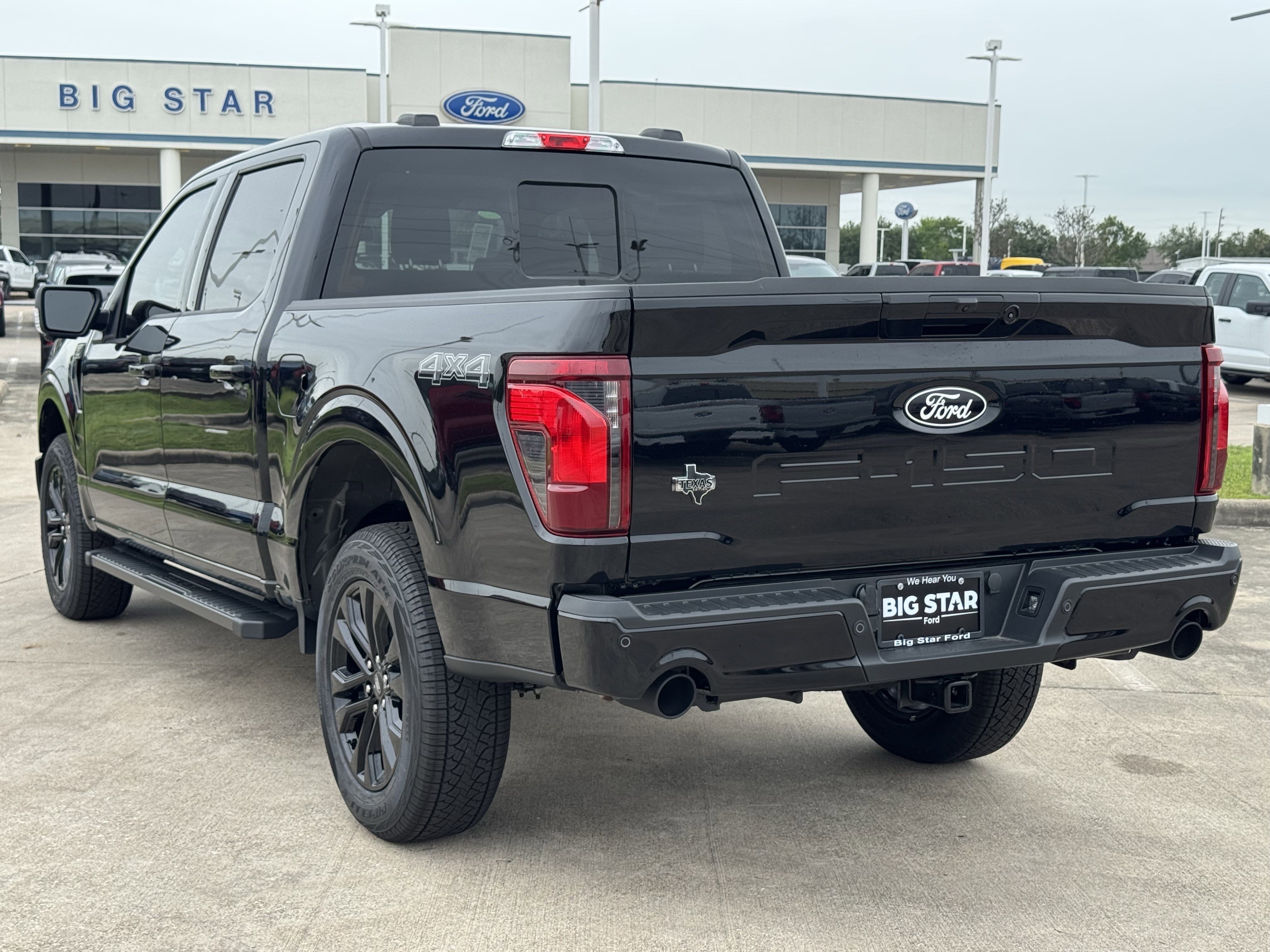 New 2026 Black Metallic Ford XLT image 7