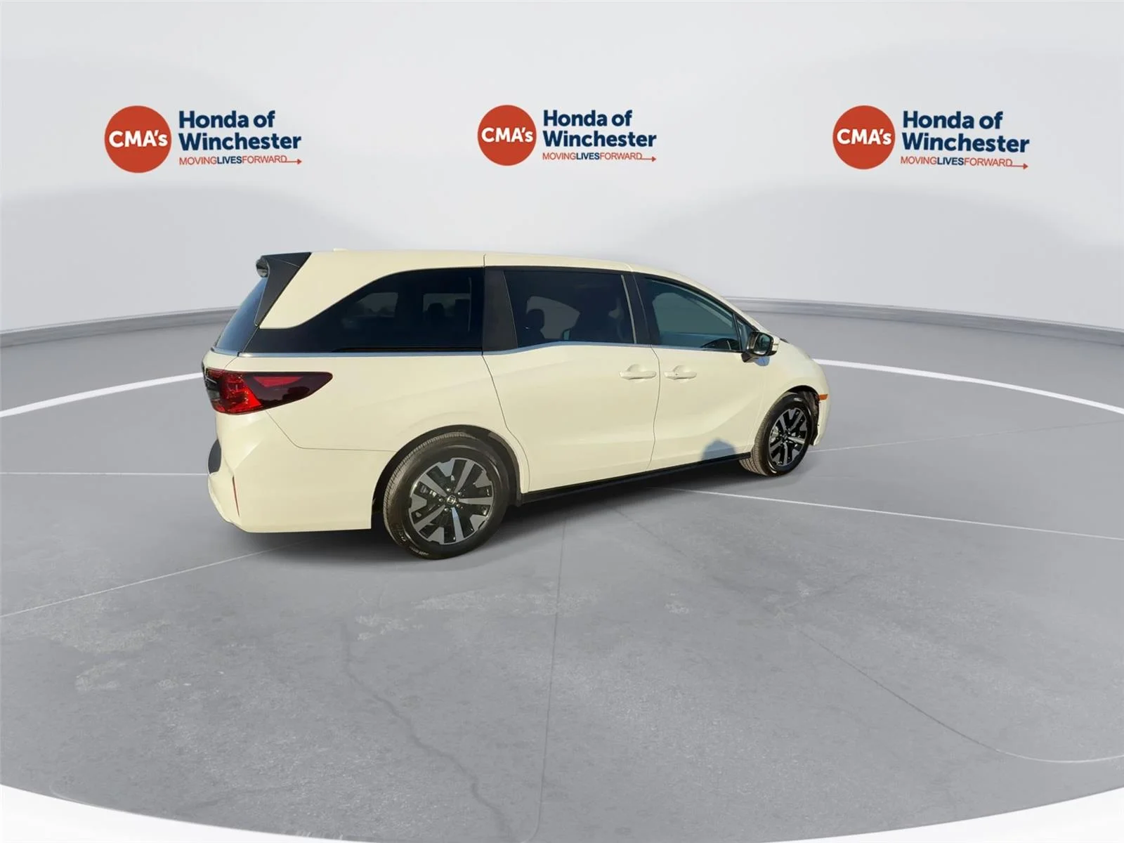 2026 Honda Odyssey EX-L - Photo 11