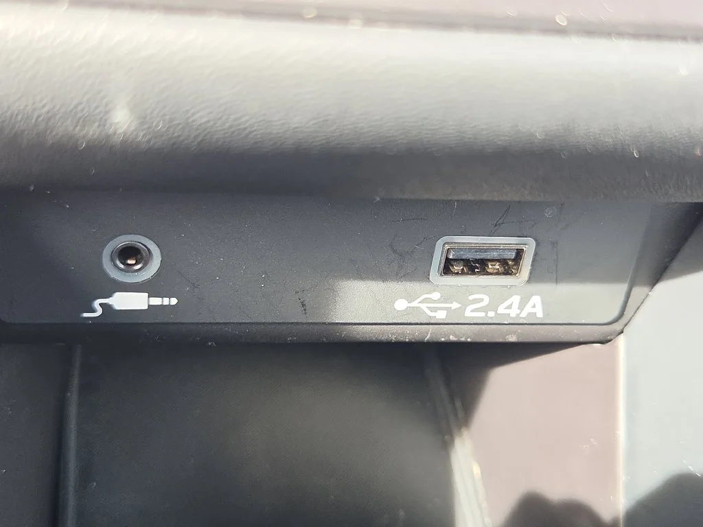 Used 2023 Black Subaru 2.5i image 37