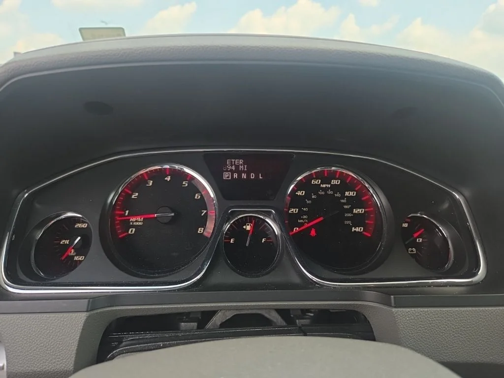 Used 2015 White Diamond Clearcoat GMC SLT-1 image 18