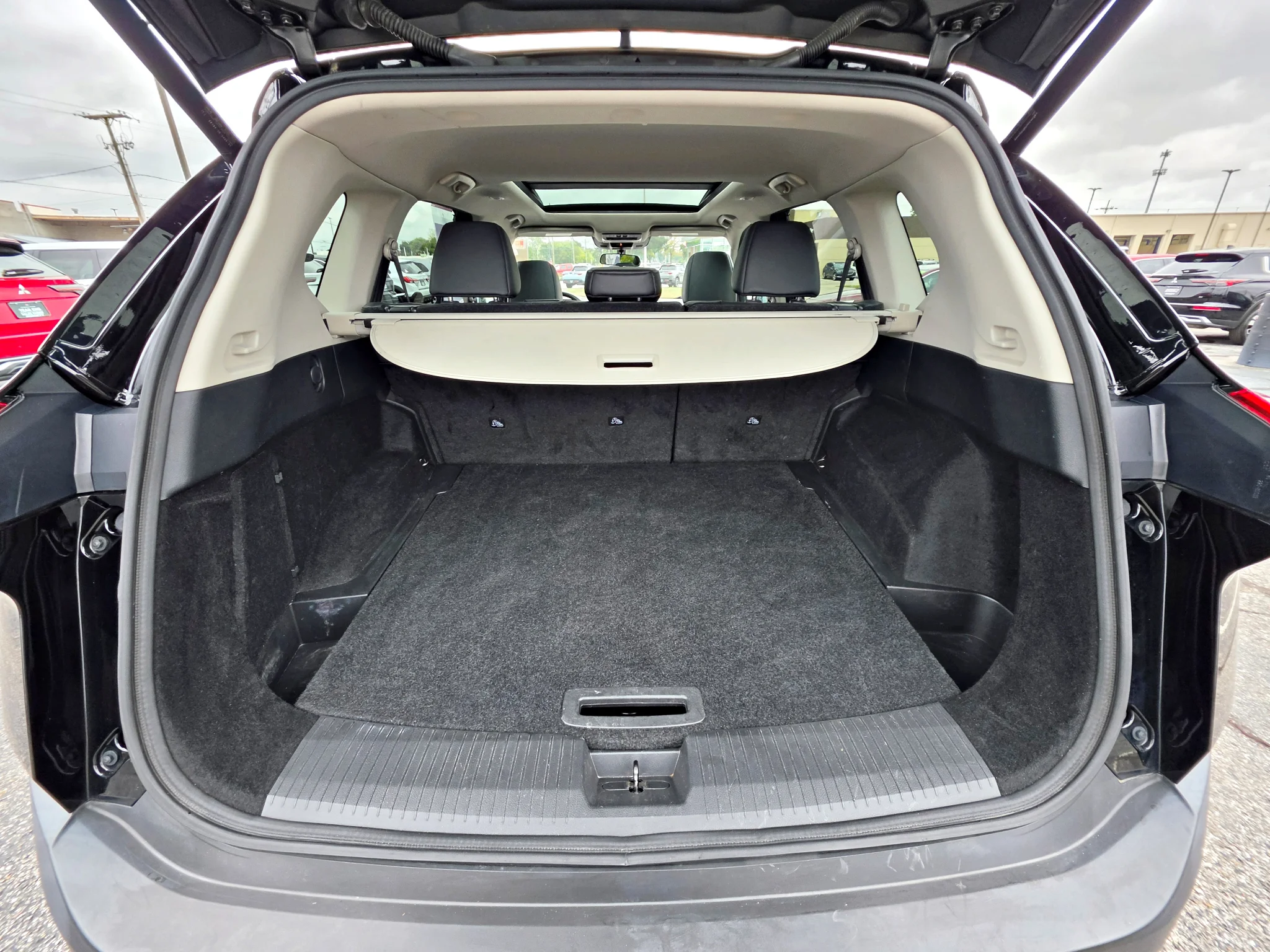 Used 2021 Super Black Nissan SV image 25