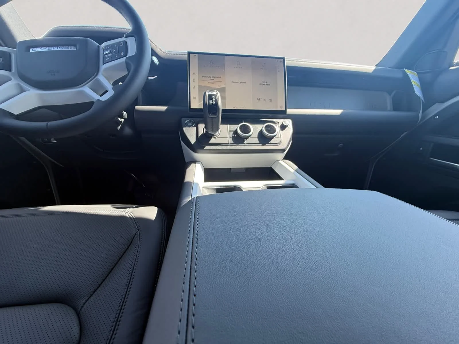 New 2026 Borasco Grey Land Rover X-Dynamic SE image 10