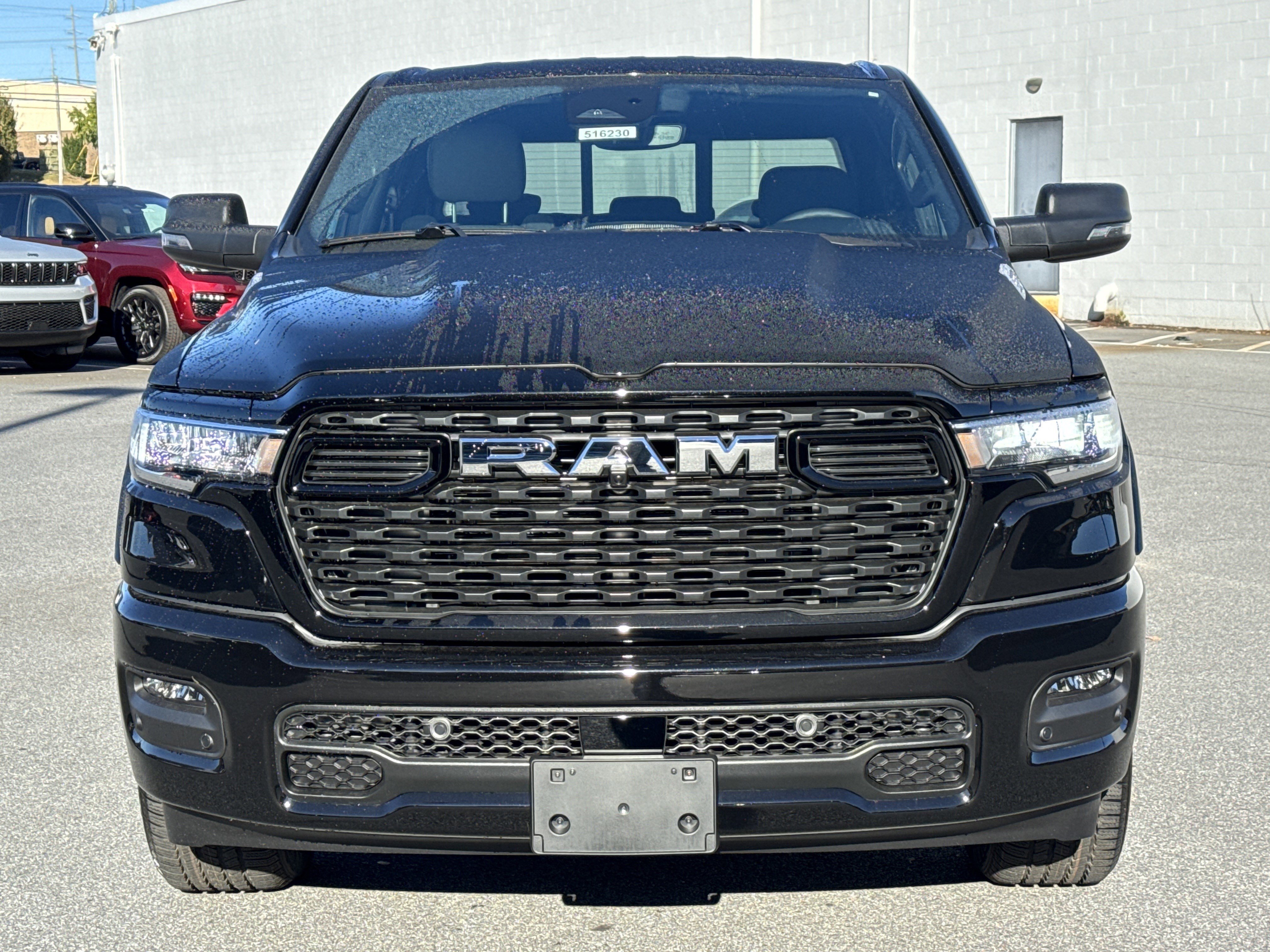 New 2026 Diamond Black Crystal Pearl-Coat Exterior Paint RAM Big Horn/Lone Star image 2