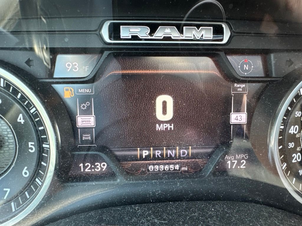 Used 2021 Black Ram Laramie image 10