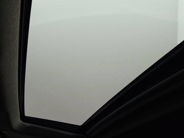 New 2026 Onyx Black GMC Elevation image 6