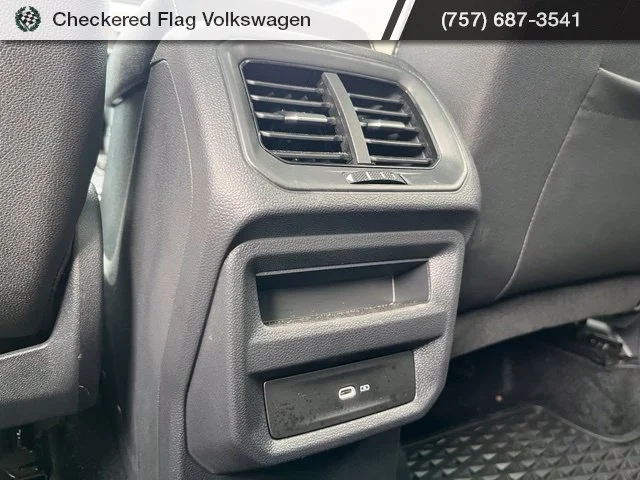 Used 2025 Monument Gray Volkswagen 1.5T SE image 27