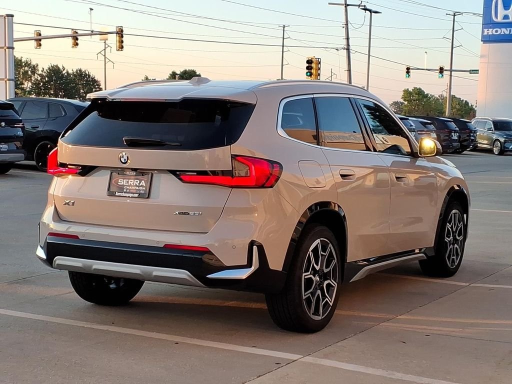 New 2027 Dune Grey Metallic BMW xDrive28i image 13