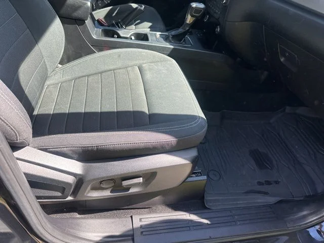 Used 2019 Black Ford XLT image 35