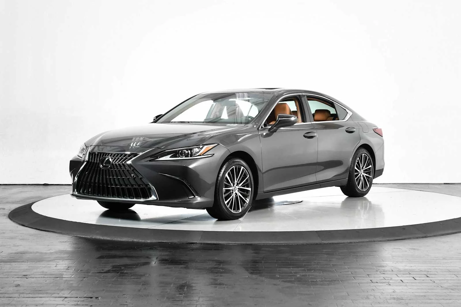2025 Lexus ES 350 350's photo