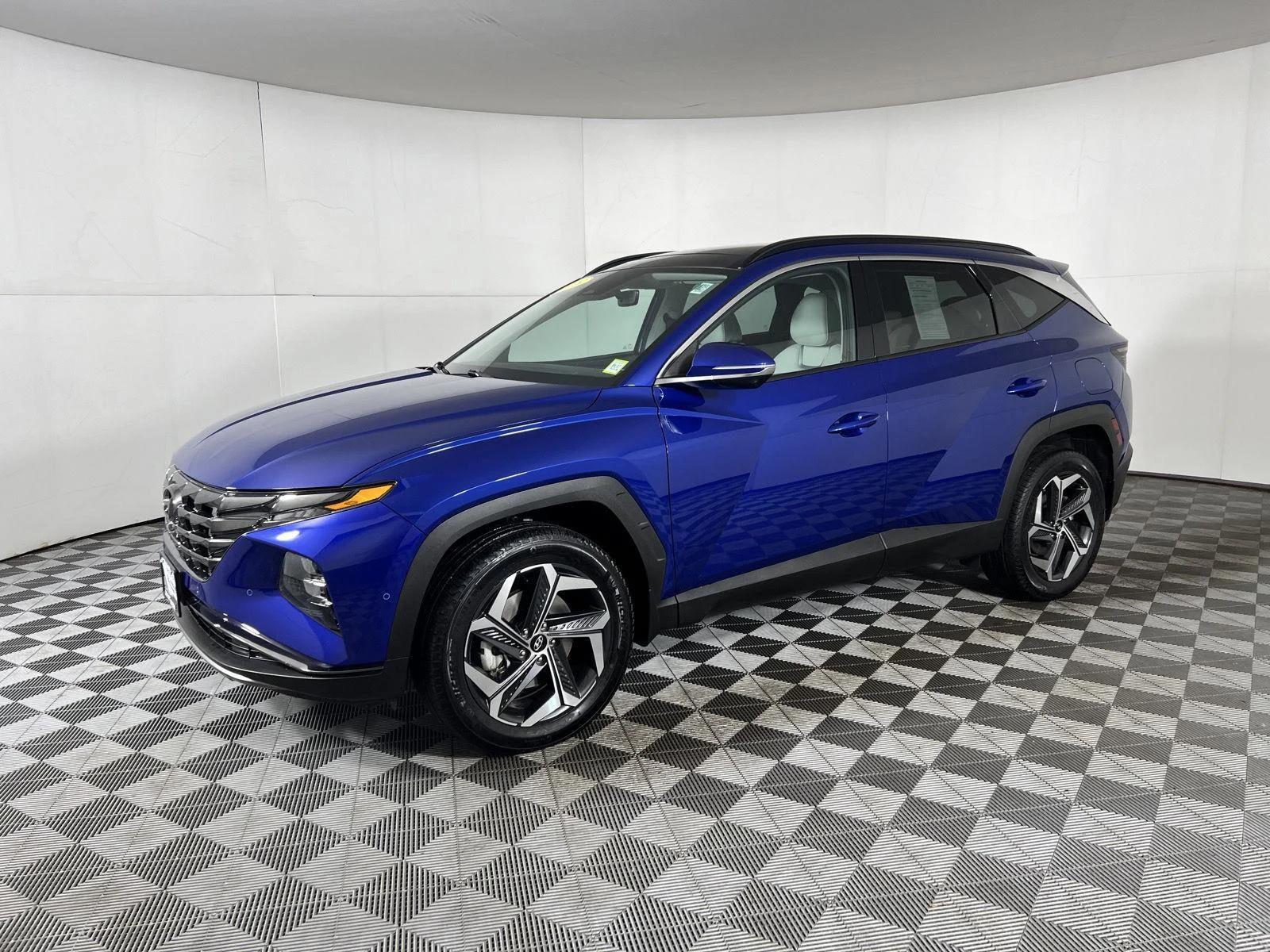 Used 2023 Intense Blue Hyundai Limited image 18
