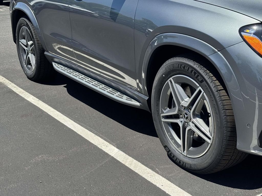 New 2026 Selenite Gray Metallic Mercedes-Benz GLE 450 image 12