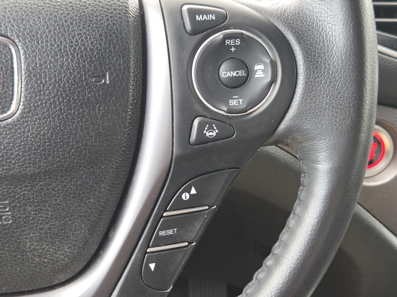 Certified Used 2023 Modern Steel Metallic Honda RTL image 11