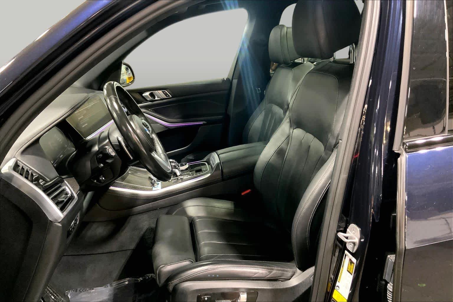 Used 2022 Carbon Black Metallic BMW M50i image 8