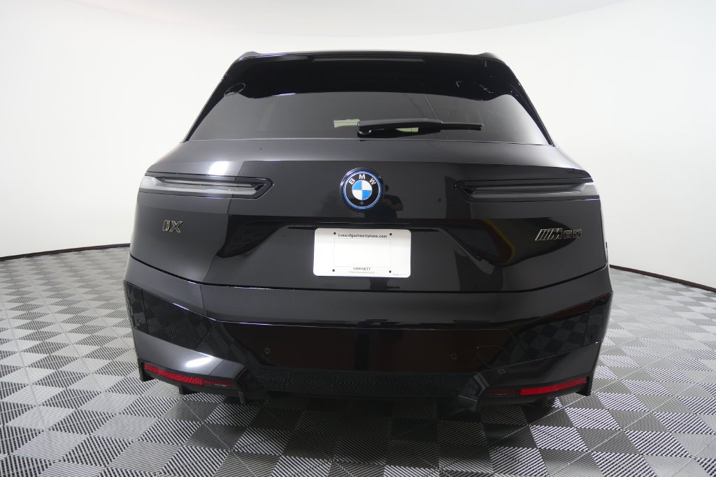 Certified Used 2024 Black Sapphire Metallic BMW M60 image 5