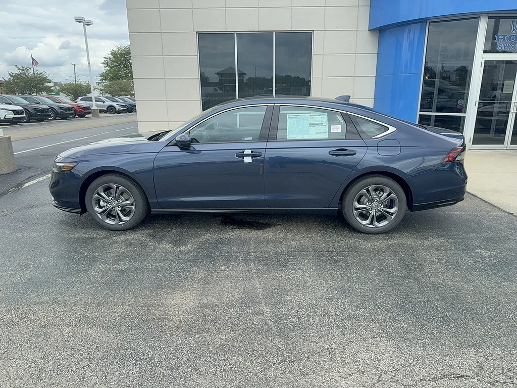 New 2026 Canyon River Blue Metallic Honda EX-L image 8