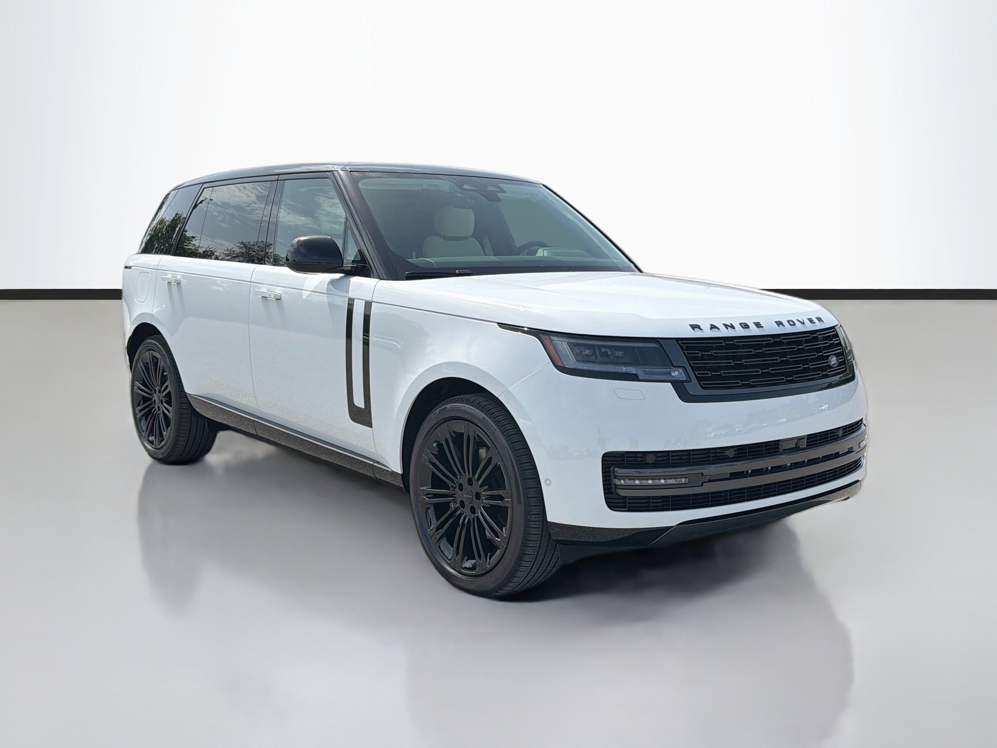 New 2026 Fuji White LAND ROVER SE 7 Seats image 7